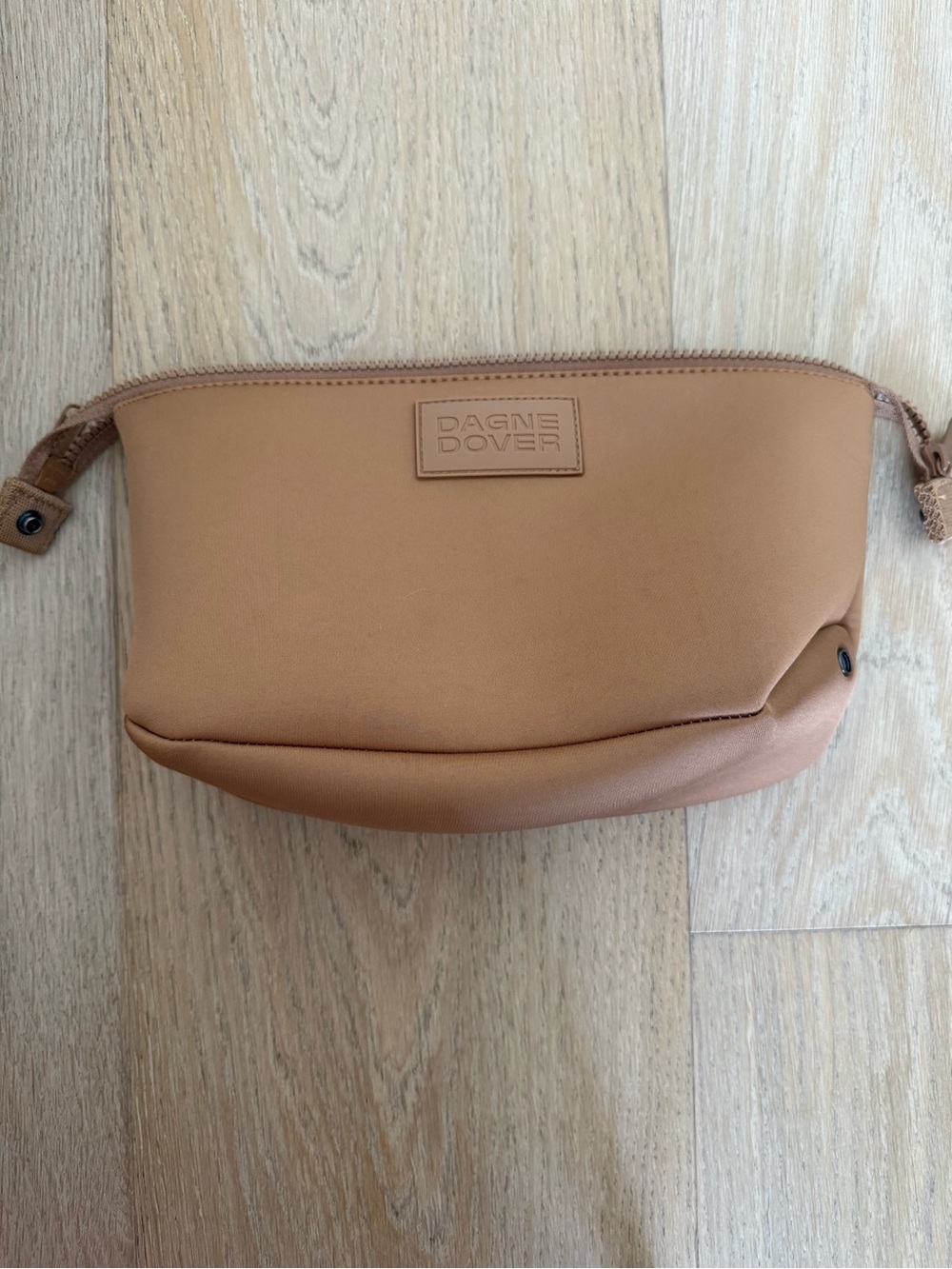 Dagne Dover Camel Tan Hunter Toiletry Bag - Picture 3 of 9